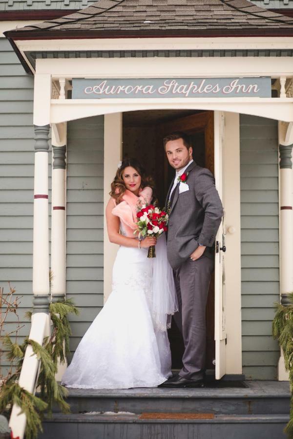 Aurora Staples Inn Stillwater Esterno foto